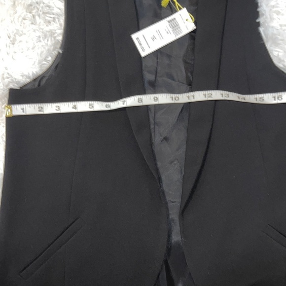 New with tag black vest BCBGeneration - Picture 1 of 5